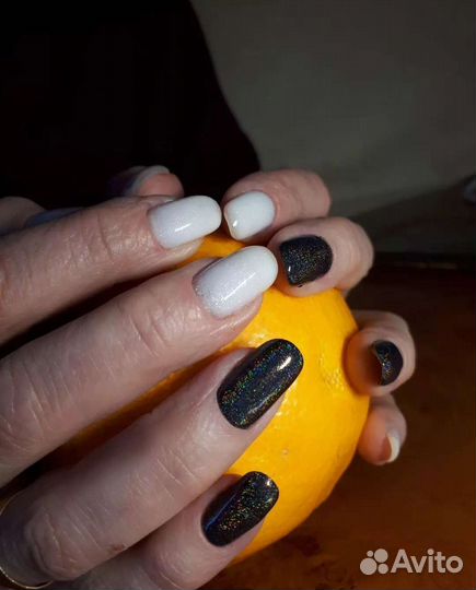 Маникюр педикюр