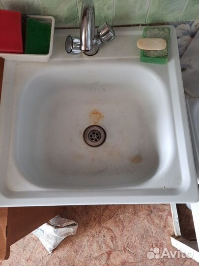 Смесители, мойка, поддон для душа