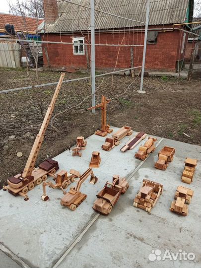 Игрушки-сувениры