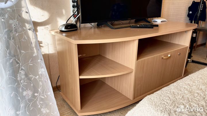 Тумба под телевизор