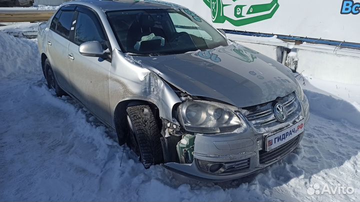 Датчик температуры воздуха Volkswagen Jetta 1K0907543A