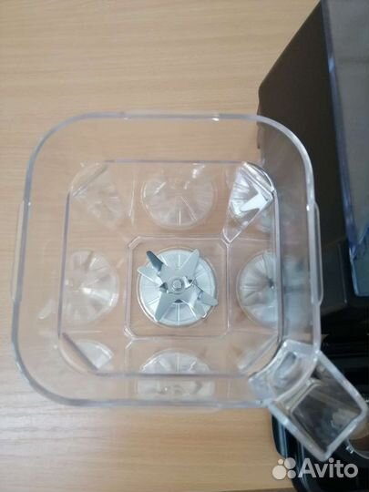 Блендер с колпаком JAU-850