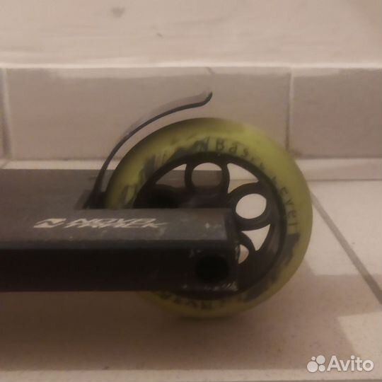 Трюковой самокат Novatrack psycho 10