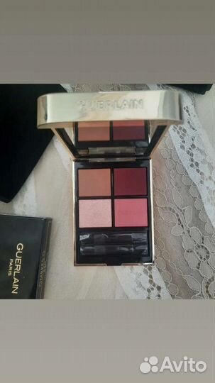 Палетки теней Guerlain Ombres G