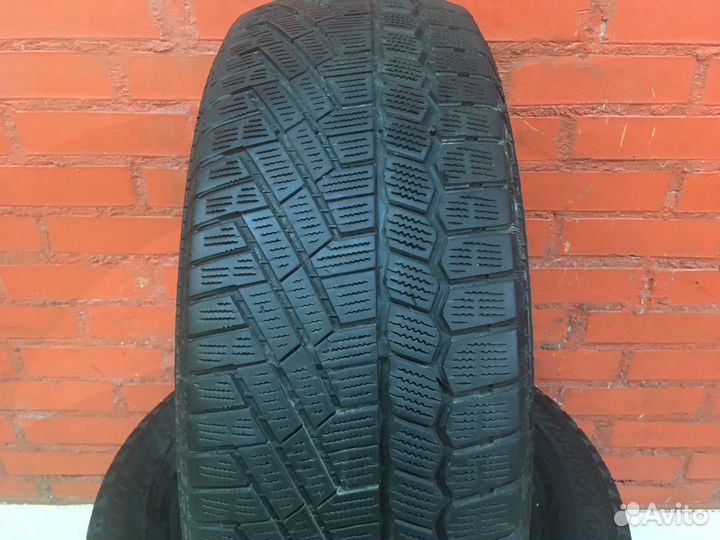 Gislaved Soft Frost 200 205/60 R16 96T