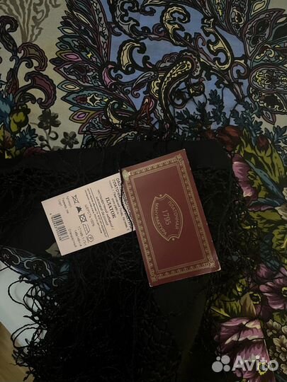 Павловопосадский платок старый замок