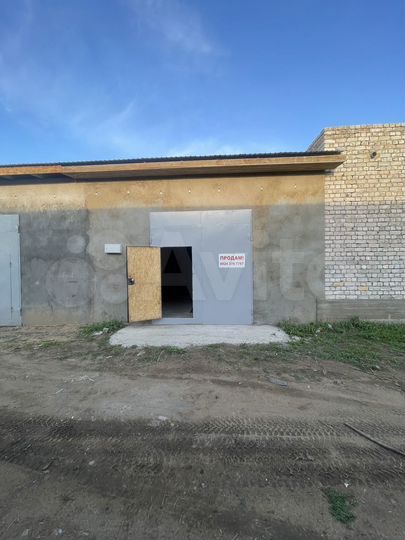 Гараж, > 30 м²
