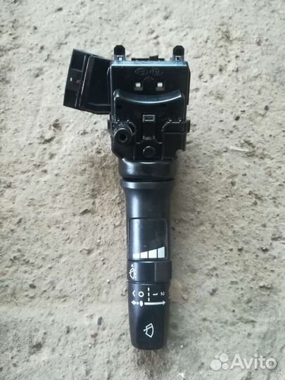 Подрулевой переключатель правый Kia Rio 3