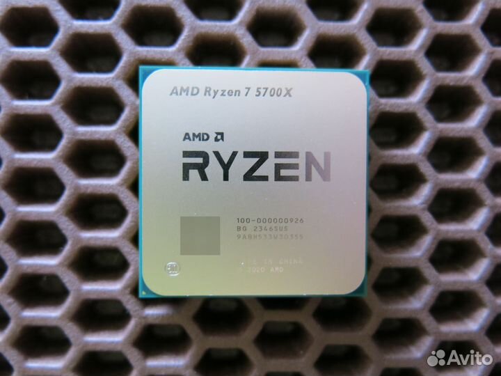 AMD Ryzen 7 5700X (новый)