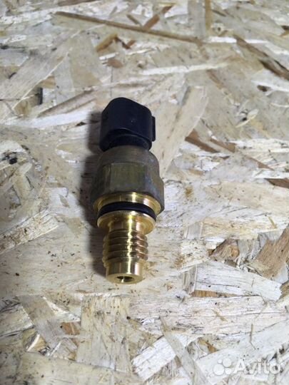 Датчик давления масла гидроусилителя Ford Focus