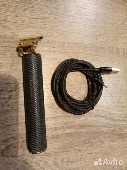 Dewal iCUT триммер