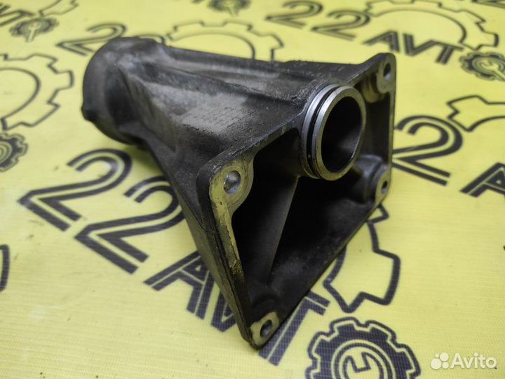 Кронштейн редуктора Bmw X5 E53 M54B30 01.2004