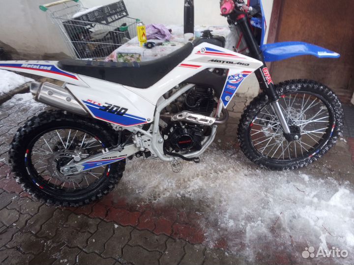 Мотолэнд 300