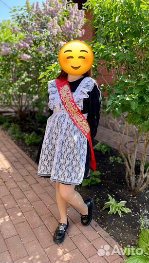 Фартук школьный белый гипюр