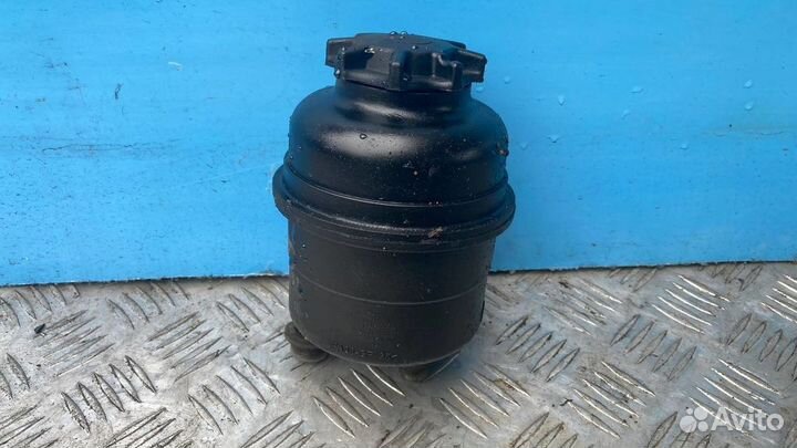 Бачок гидроусилителя руля гур BMW E53 M54