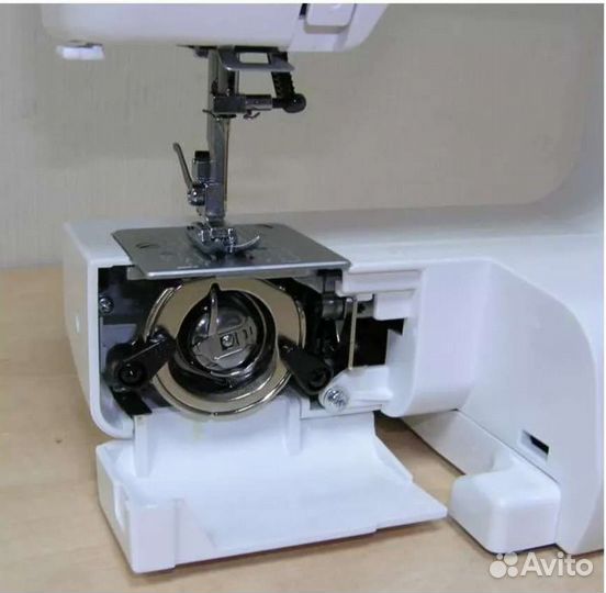 Швейная машина Janome TC -1212