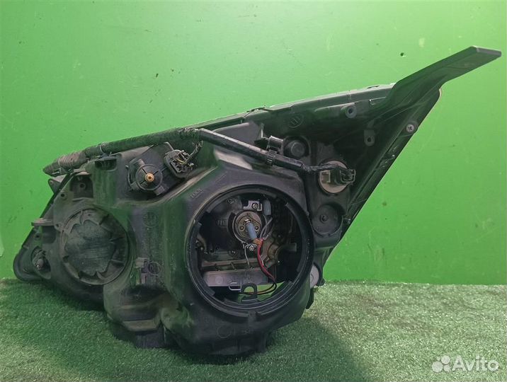 Фара правая Honda CR-V 3 (RE) 2009