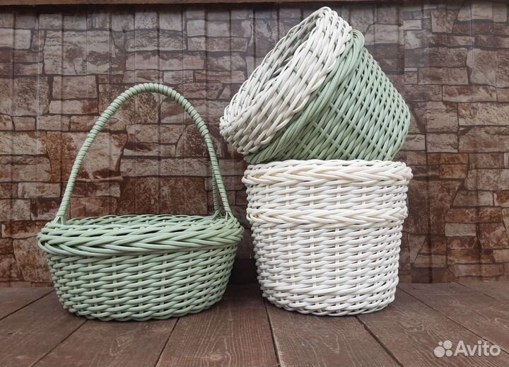 Корзина из ротанга