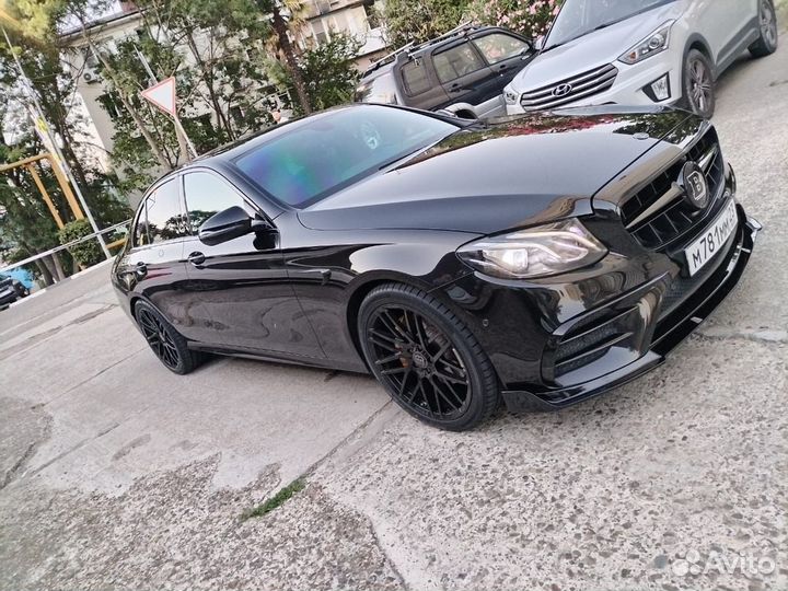 Трансфер Mercedes Benz