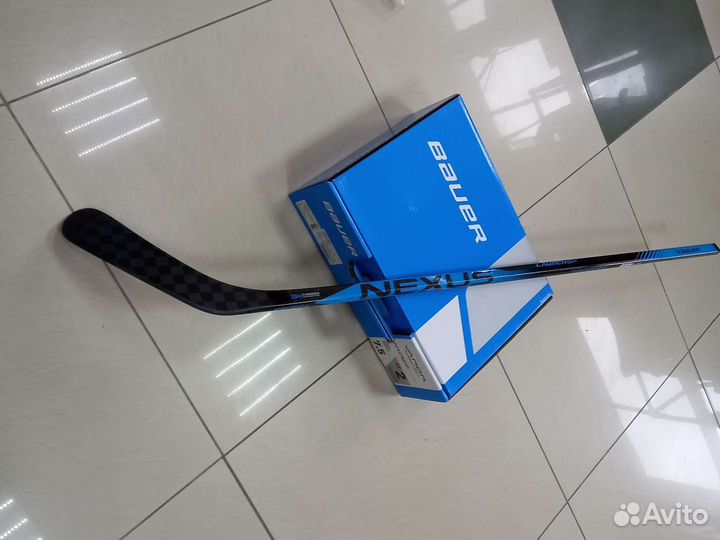 Клюшка Bauer Nexus Performance Jr