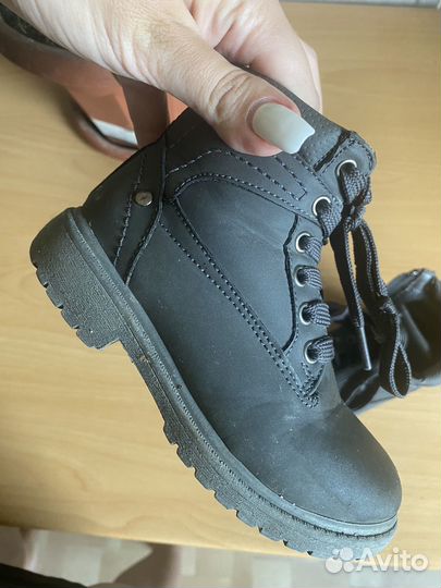 Ботинки демисезонные для девочки 26 размер