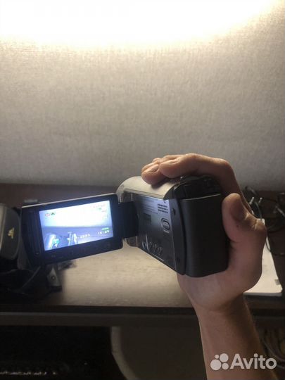 Видеокамера JVC