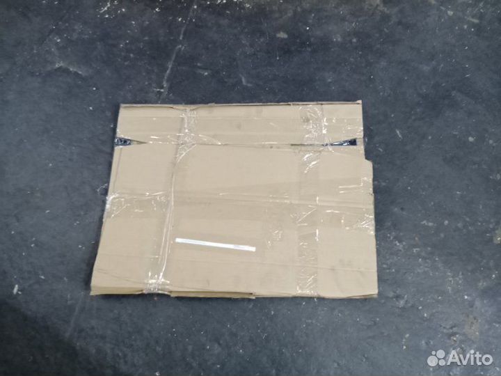 Стекло боковое