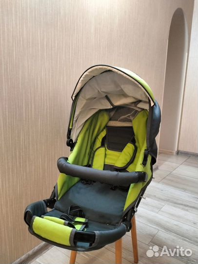 Продаю детскую коляску
