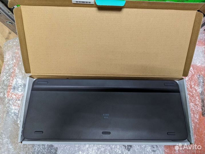 Bluetooth клавиатура Logitech K580 с держателем