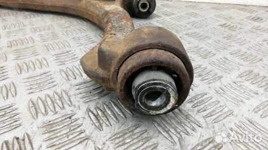 Рычаг передний нижний левый chrysler pacifica 1 (8