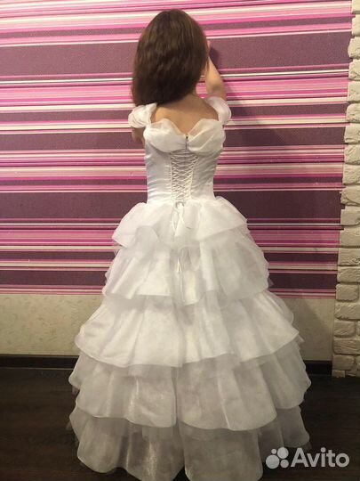 Продам платья