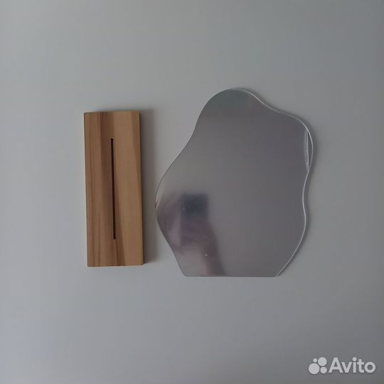 Зеркало настольное