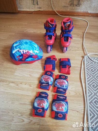 Роликовые коньки детские с защитой