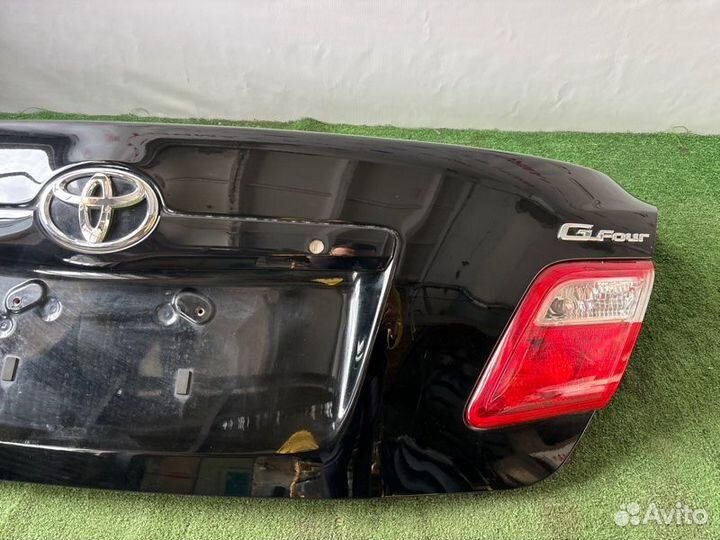 Крышка багажника Toyota Camry ACV40