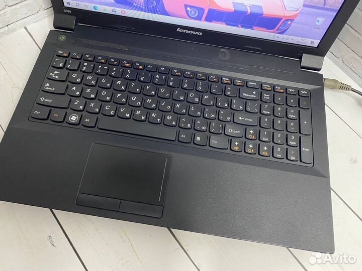 Игровой ноутбук Lenovo i5/8Gb/2видеокарты/240SSD