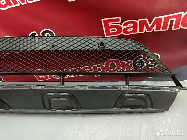 Решетка в бампер передний Mercedes GLC-class