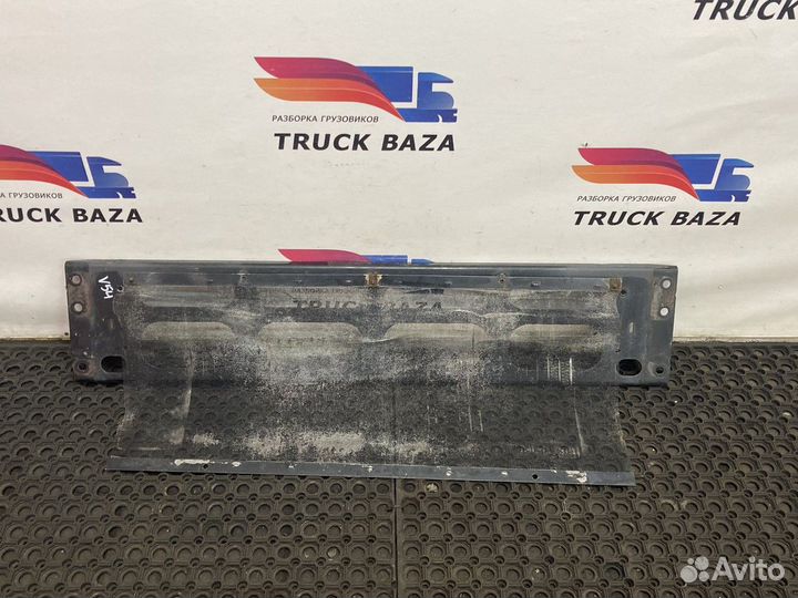 Кронштейн решетки радиатора Volvo FM