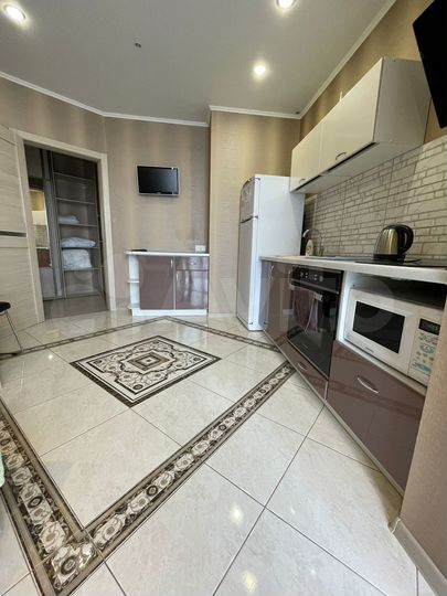 1-к. квартира, 40 м², 5/9 эт.