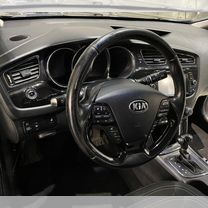 Kia Ceed 1.6 AT, 2014, битый, 118 000 км, с пробегом, цена 800 000 руб.