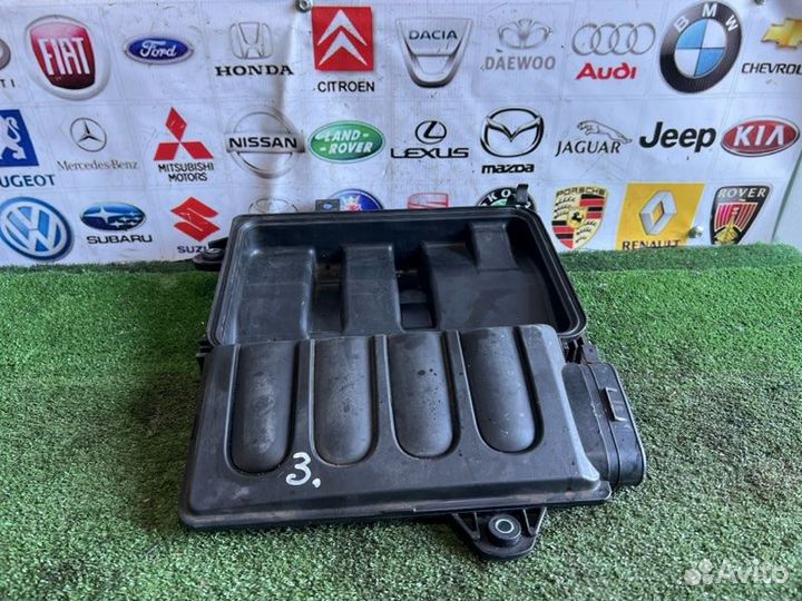 Корпус воздушного фильтра Mazda 3 BK Z6 2006