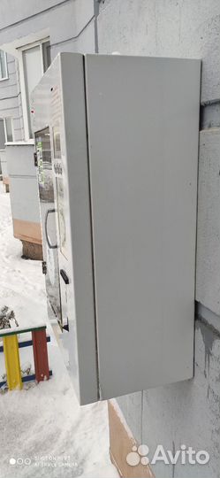 Аппарат по продаже воды