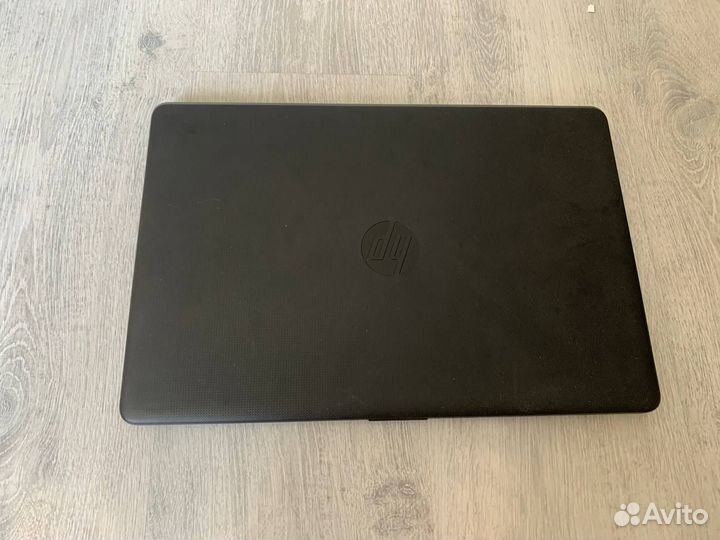 Ноутбук hp 15-bs703ur