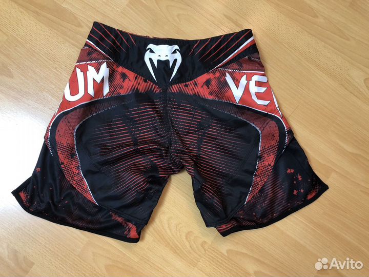Шорты Venum