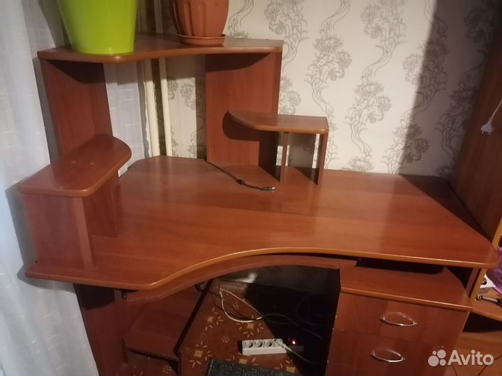 Компьютерный стол бу