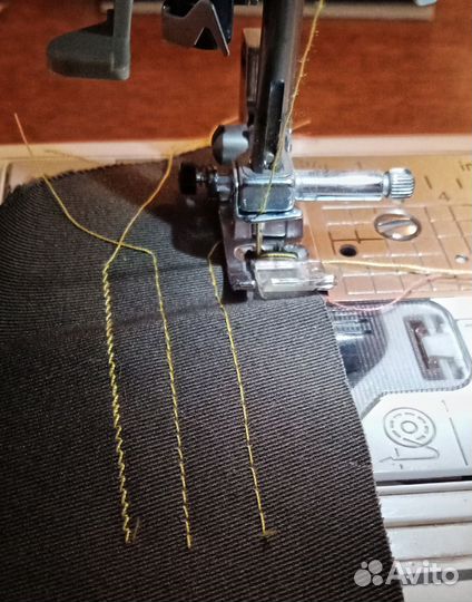 Компьютеризированная швейная машина brother Style