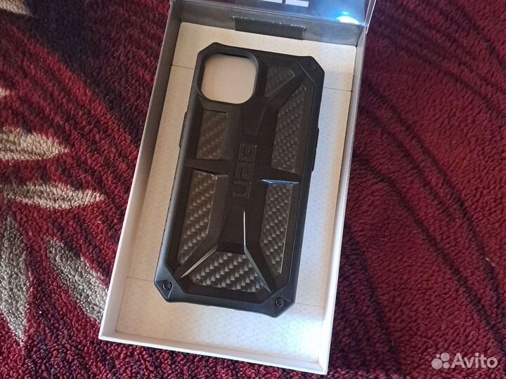 Чехол на iPhone 13 или 14 UAG оригинал