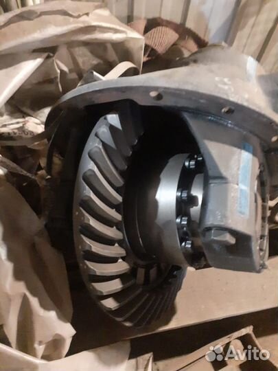 Продам редуктор