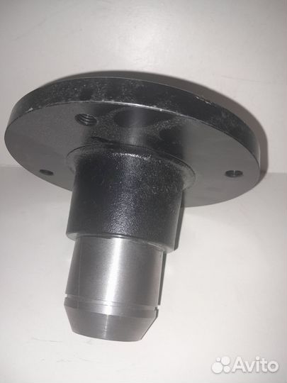 H168499 Ступица (John Deere)