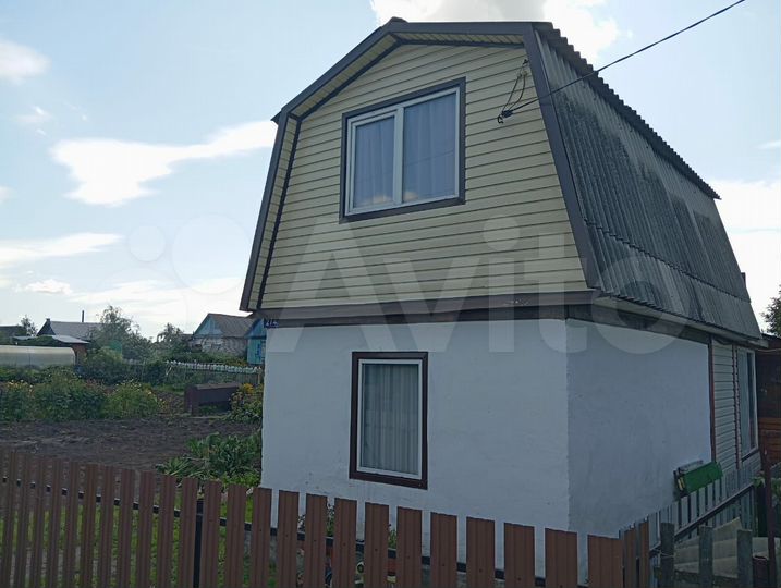 Дача 10 м² на участке 4,2 сот.