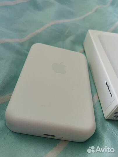 Magsafe battery pack